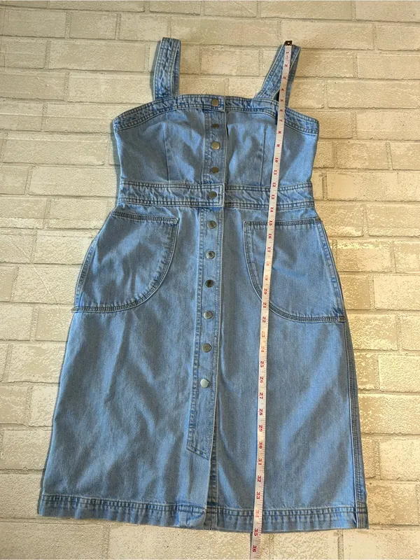 Topshop button up Denim Pinafore dress in Light Wash Size 6 - Image 8