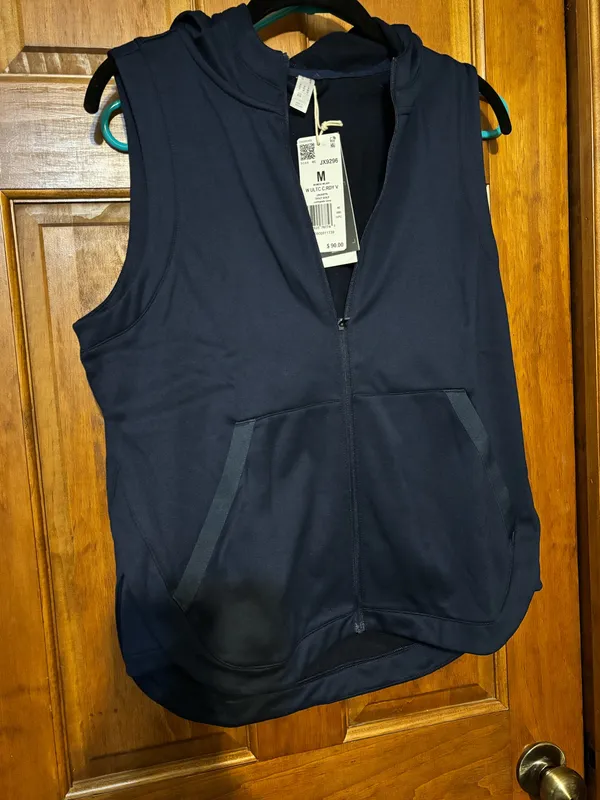 Adidas Women’s Sleeveless Jacket - Image 2