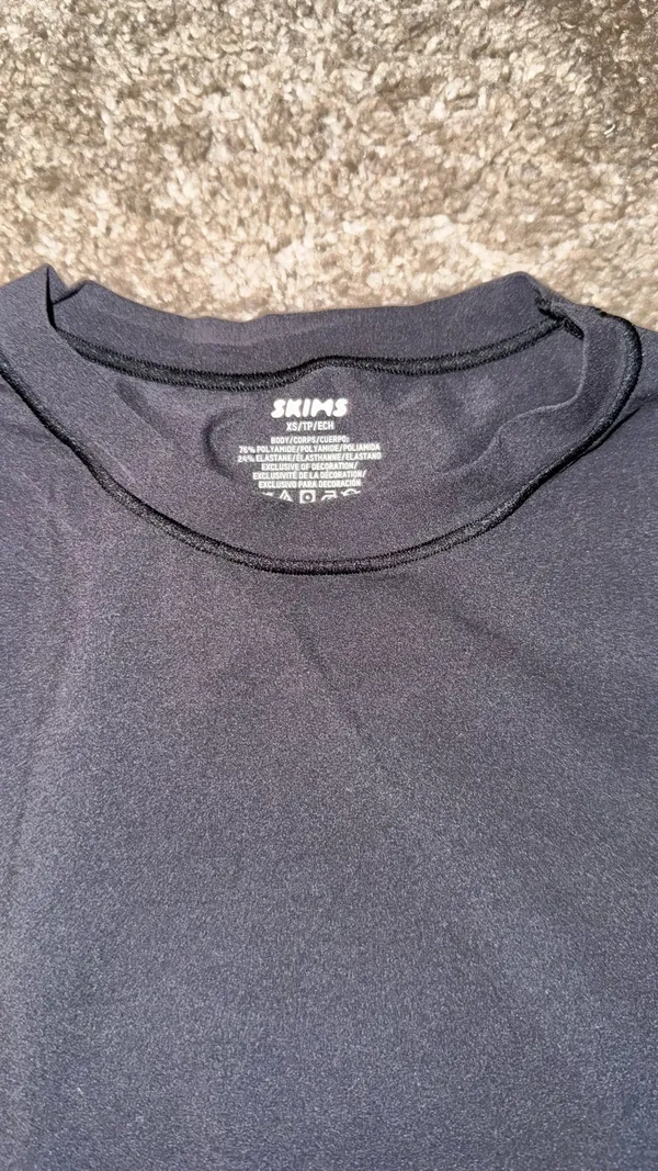 SKIMS Long Sleeve - Image 2