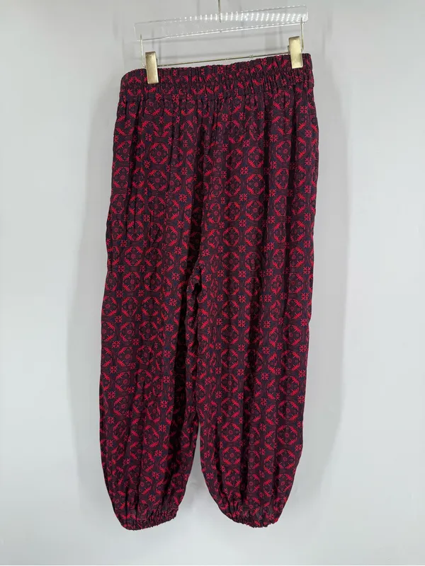 Anthropologie Harem Pants Red‎ and Navy Blue Women's Sz small - Image 3