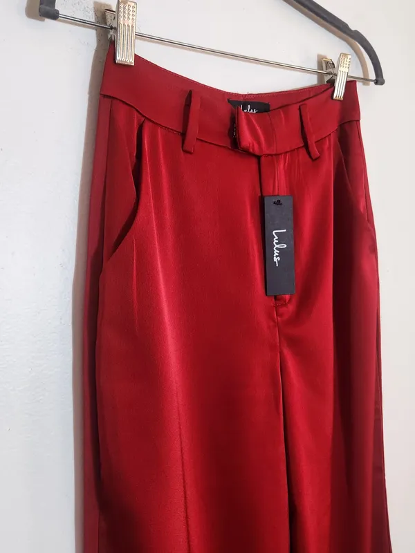 Lulus Red Satin Wide Leg Pants Size Medium NWT - Image 4