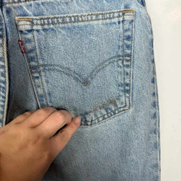 Levi’s Women’s‎ 550 Tapered Leg Jeans Size 9 - Image 4