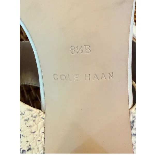 Cole Haan White Snakeskin Block Heel Sandals‎ Womens 8.5 B - Image 8