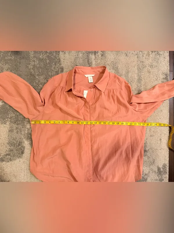 H&M Coral Button-Front Loose Fit Dress Shirt - Image 5