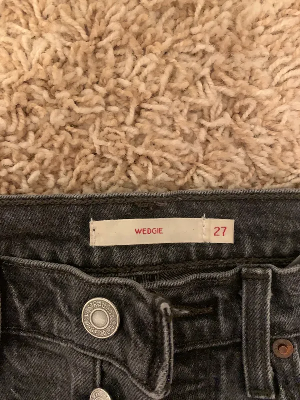 Levi's Wedgie Straight Jeans - Image 4