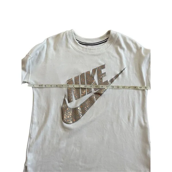 Nike Women's Rally‎ Metallic Fleece Crewneck Sweatshirt Ivory size M - Image 7
