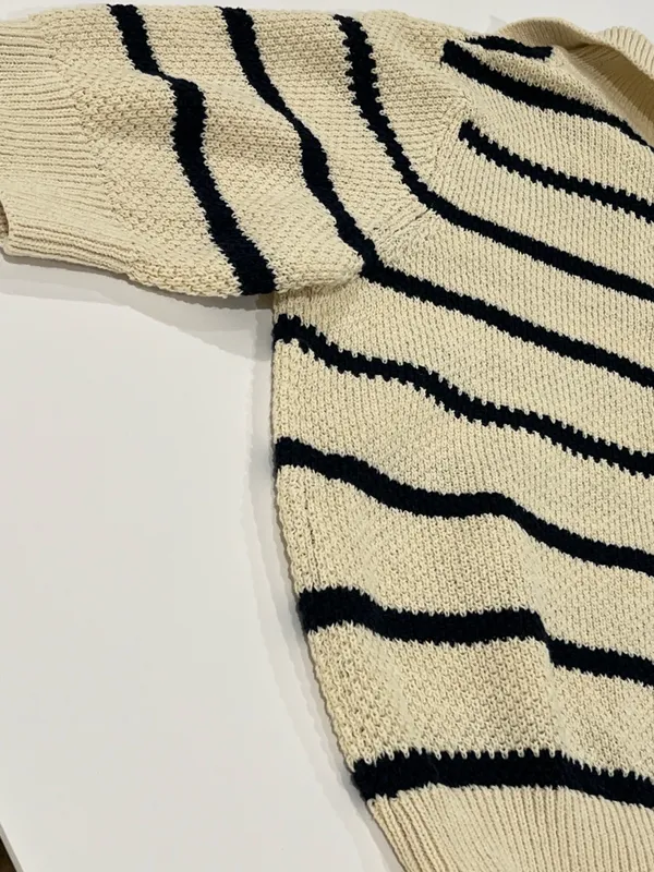 NEW Vero Moda Vmazing VNeck Pullover Cream & Navy Stripe Knit Crop Sweater sz XL - Image 8