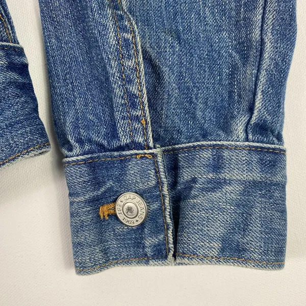 GAP Jeans Denim Trucker Jacket Womens Large Blue Button Front Monogram DJB Faded - Image 6