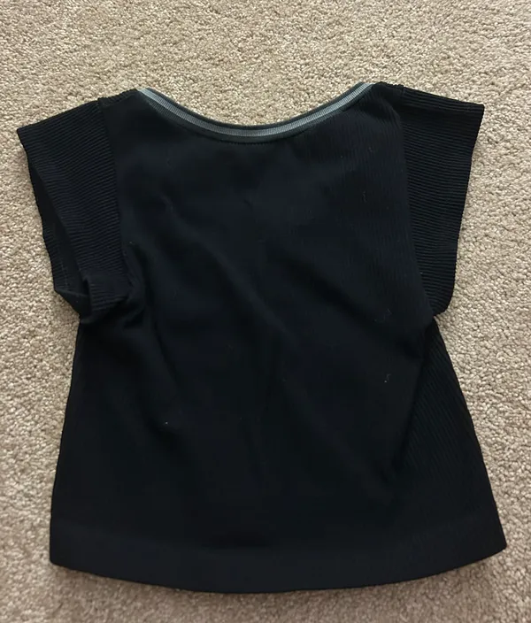 Urban Outfitters Crop top - Image 2