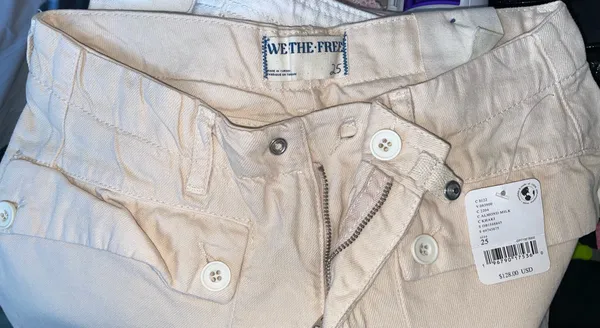 NWT FREE PEOPLE Lotus Balloon Jeans - Image 7