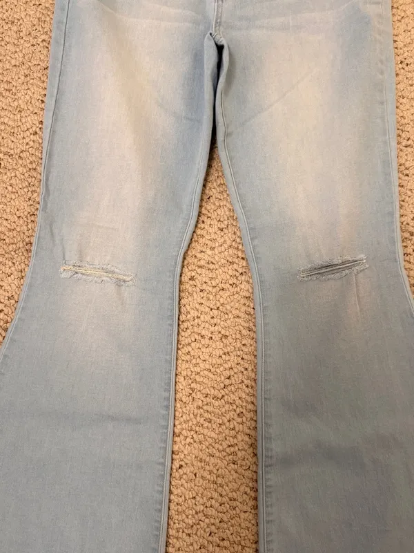 YMI Light Wash Distressed Flare Jeans‎ Womens 11 30 Y2K Frayed Hem Denim - Image 7