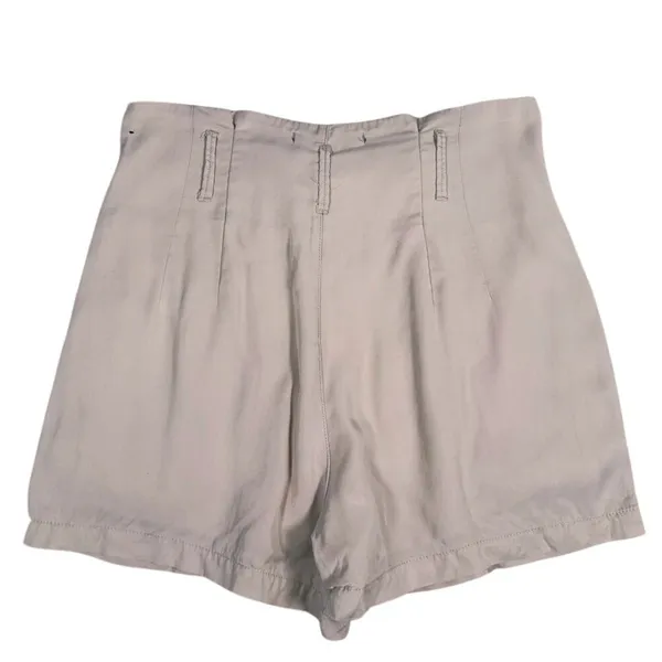 Abercrombie & Fitch High Waisted Pleated Shorts Size S Beige Preppy Quiet Luxury - Image 3