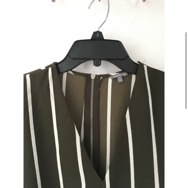 Charlotte Russe Blouse Crop Stripe Wrap Top - Image 3