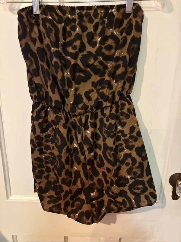 Leopard Print Strapless Women’s Shorts Romper - Image 4
