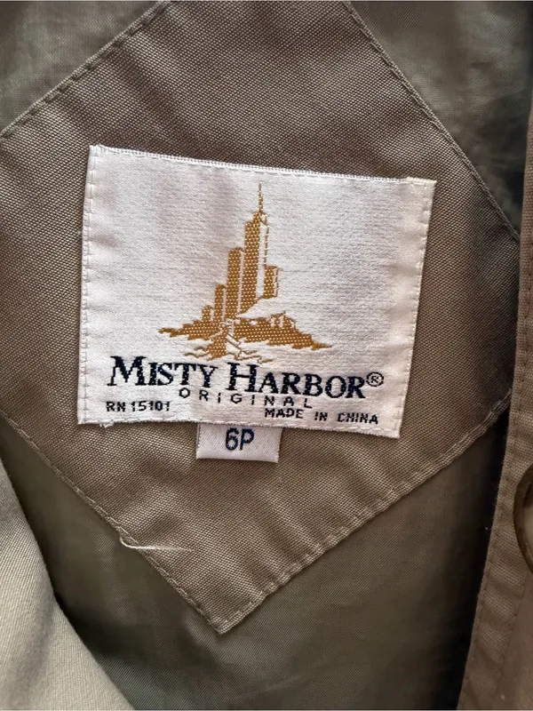 Misty Harbor Women’s Beige Cotton Blend Trench Coat. Size: 6P - Image 3