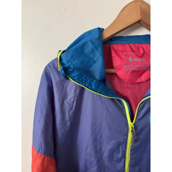 Cotopaxi M Teca Women’s Zip Up Colorblock Rain Jacket - Image 4