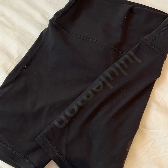 Lululemon black align biker shorts - Image 2