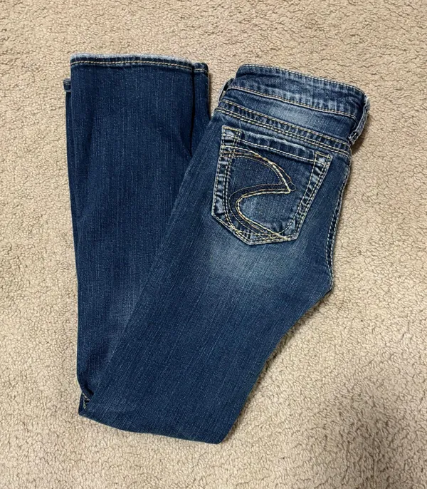 Jeans - Image 2