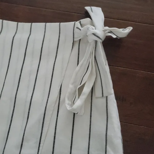Linen/cotton mixture stripped skirt in cream and black size small by forever21 - Image 3