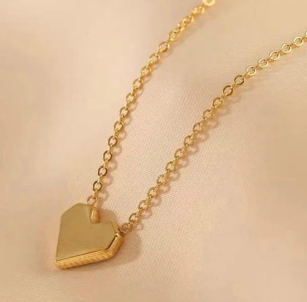 Love heart pendant necklace adjustable red heart Necklace for women - Image 3