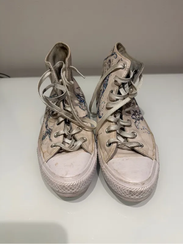 Converse White and Blue Mermaid Print Shoes Size 7.5 - Image 2