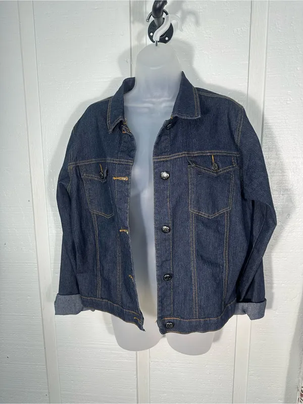 AQ Denim Jacket Size 1X EUC - Image 4