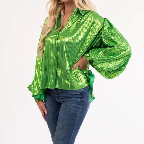 Flying Tomato NWOT Boutique  pleated lime metallic button down top size small - Image 2