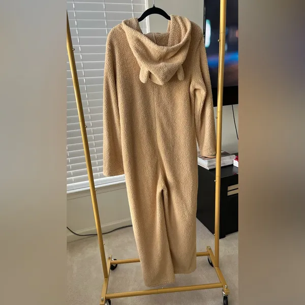 Gently worn teddy bear hoodie pajama onesie Tan Size XL - Image 2