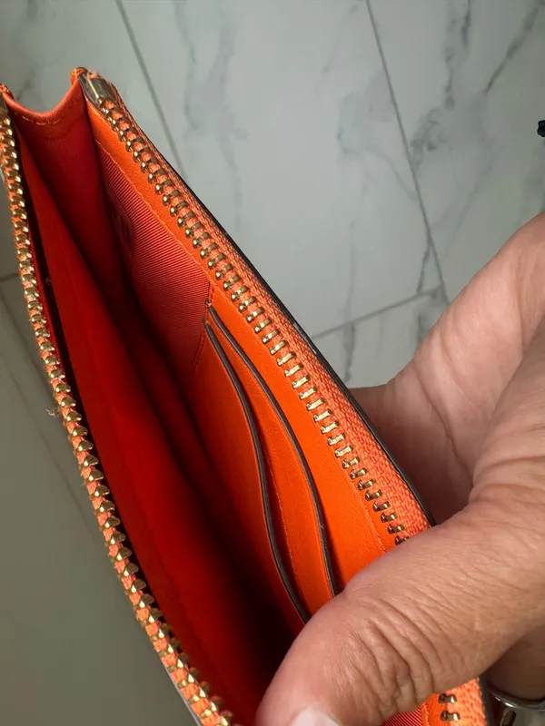 Tory Burch Leather orange wristlets  - Image 9