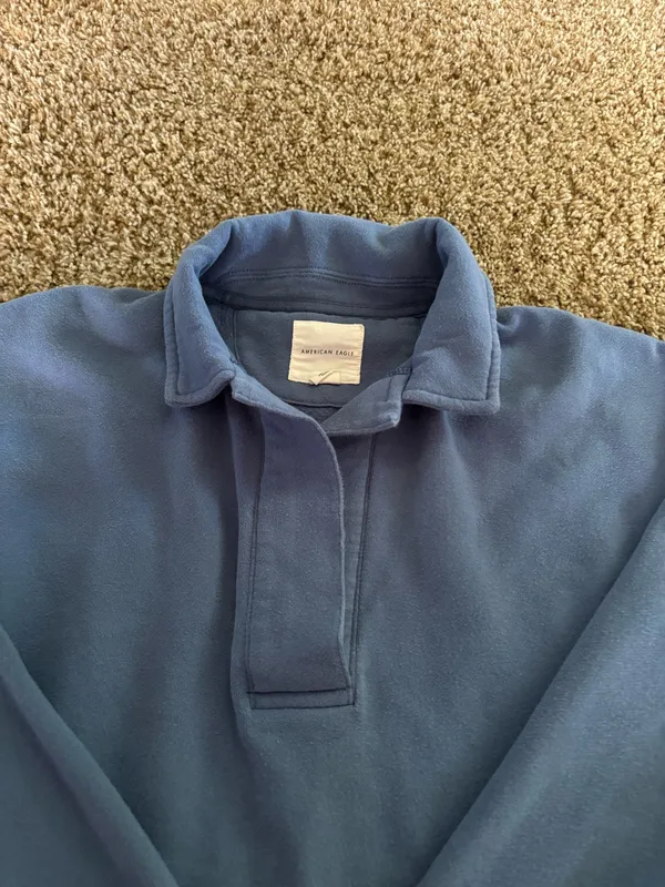 American Eagle sweatshirt  - Image 3