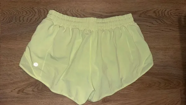 Lululemon Hotty Hot Shorts - Image 3