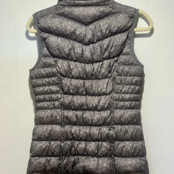 Be‎ by Blanc Noir down+vest Gray - Image 5