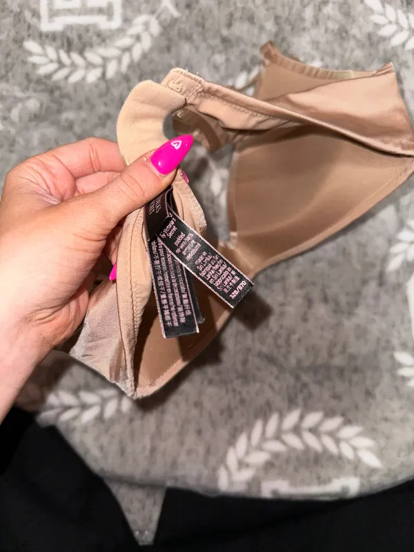 Victoria's Secret Nude Wireless Bra - Image 2