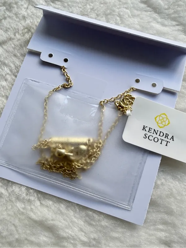Kendra Scott Ice Cream Gold Short Pendant Necklace - Image 3