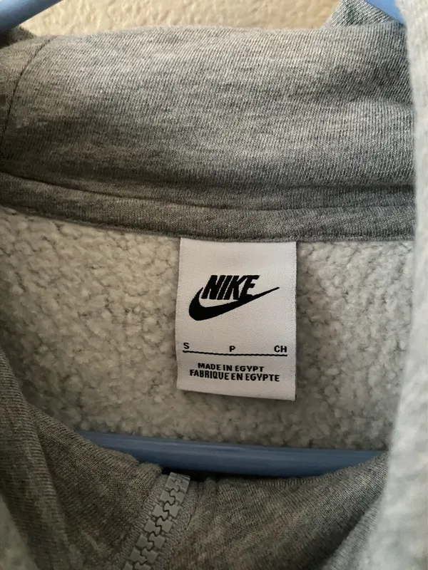 Men’s Nike Zip-Up Hoodie - Image 2
