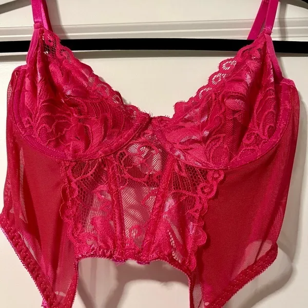 Women’s Bright Pink Intimates Top Size M Size M - Image 5
