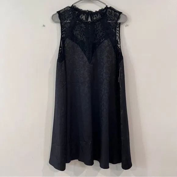 NWT Lulus Evidently in Love Black Floral Embossed Satin Swing Dress MEDIUM‎ - Image 5