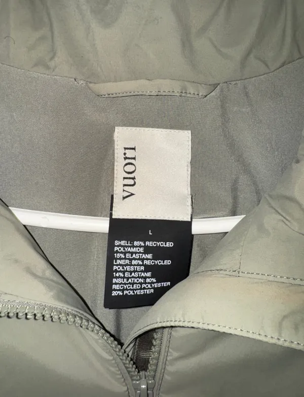 Vuori Echo Insulated Bomber Jacket - Image 3