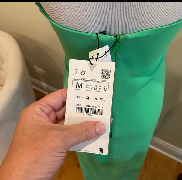 NWT Zara Green Long Bodycon Ruched Dress Draped Spaghetti Straps M Party - Image 7