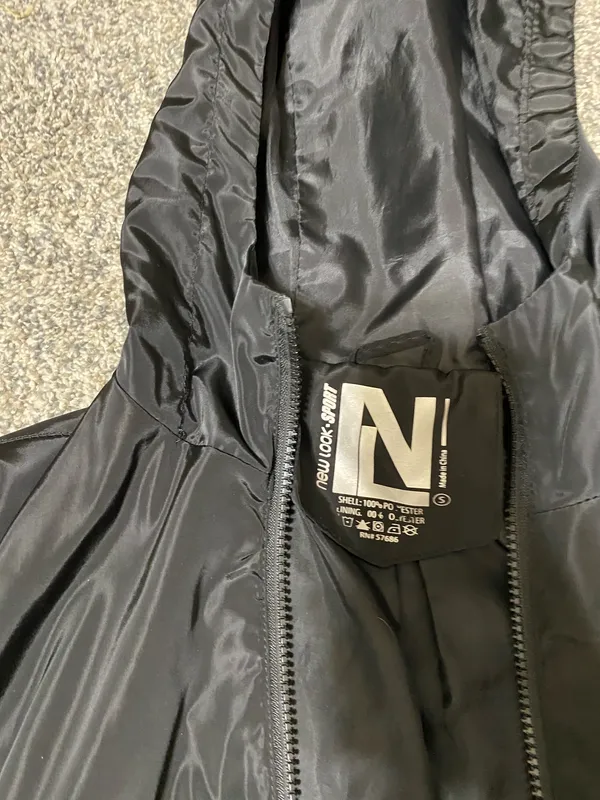 New Look Black Cinched Hooded Windbreaker Jacket - Image 6
