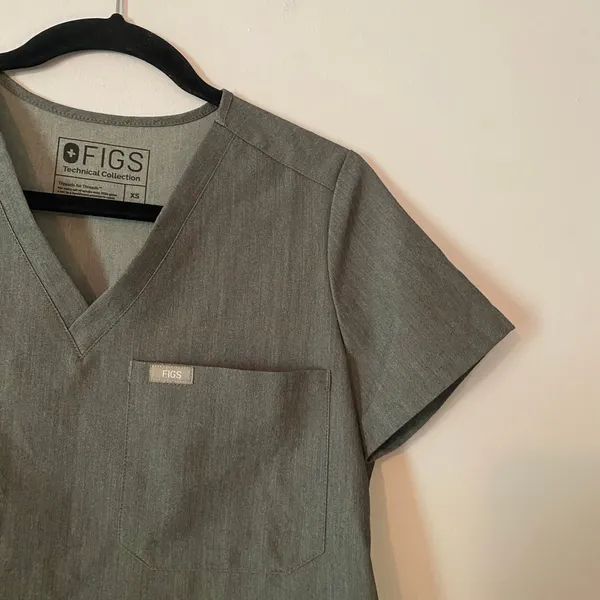 FIGS Graphite Gray Caterina One Pocket Scrub Top Uniform Nurse Doctor Women's XS - Image 4