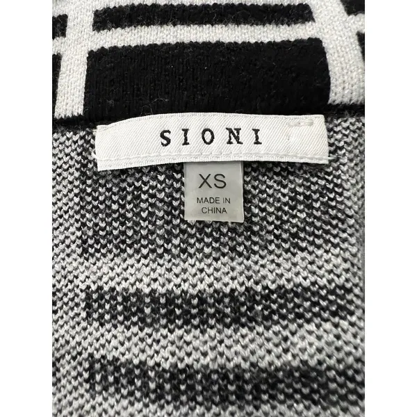 Sioni Anthropologie Size XS Long Sleeve Button Front Cardigan 2 Pockets‎ Classic - Image 3