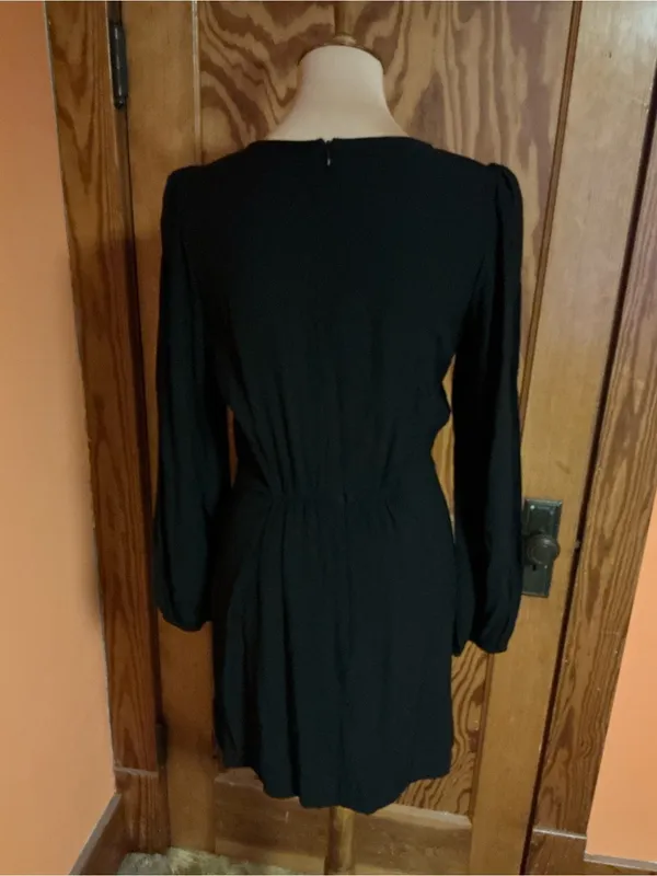 LucyParis Black Cutout Mini Dress Long Sleeve Side Twist Cocktail Party Size M - Image 14