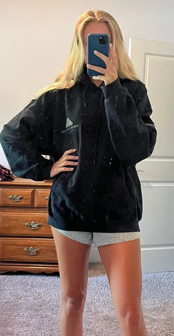 Oversized Hoodie Size XL - Image 4