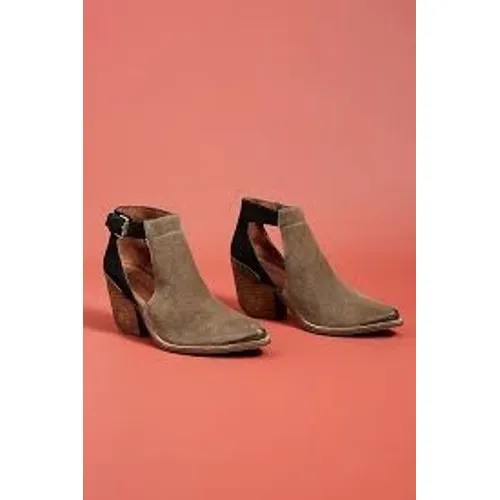 Jeffrey Campbell Booties Women 7.5‎ Taupe Black Suede Western Cutout Ankle - Image 3