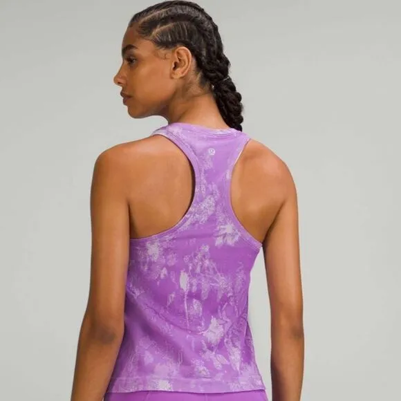 Lululemon Women's 10 Swiftly Tech Racerback Tank Top Purple Marble‎ Race Length - Image 5
