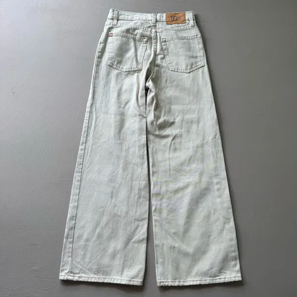 BDG Urban Outfitters High & Wide Leg Jeans - Image 3