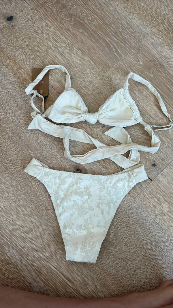 Rihoas White Bikini Set Size XS - Image 3