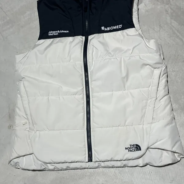 The North Face Vest Jacket Everyday Puffer Lightweight Womens SZ M Johnson Logo - Image 3