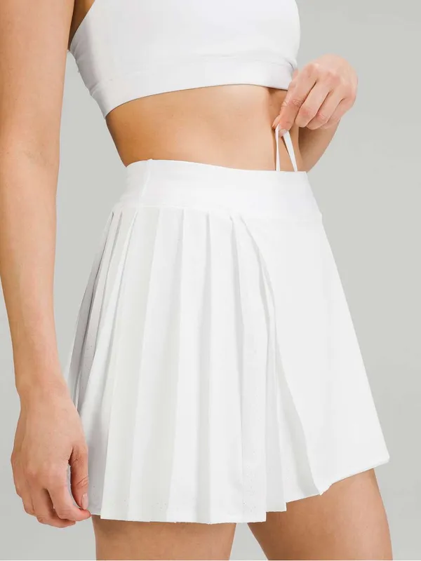 LULULEMON Asymmetrical Pleated Tennis Skirt Skort White Size 4 - Image 3